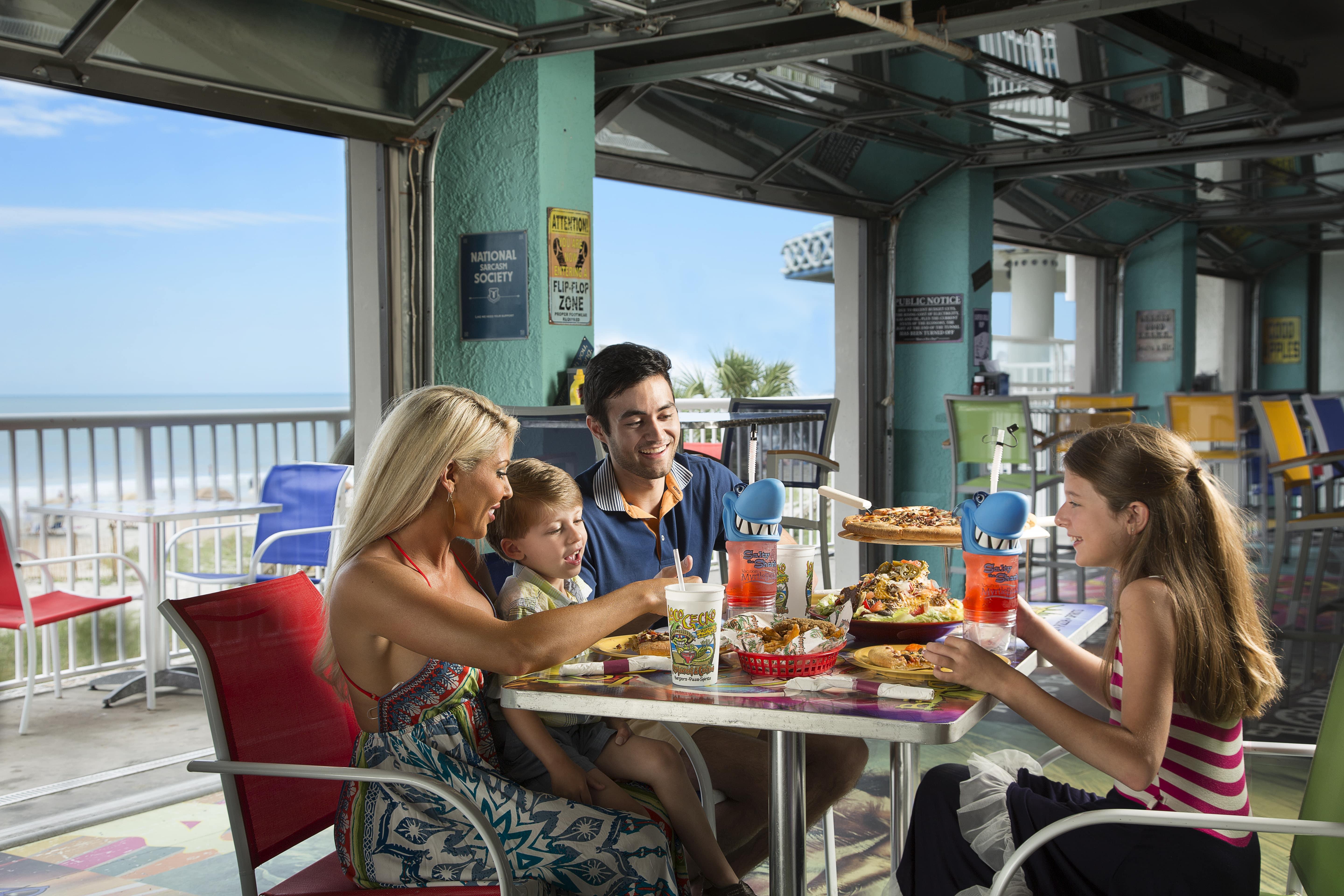 Crown Reef Beach Resort And Waterpark Myrtle Beach Extérieur photo